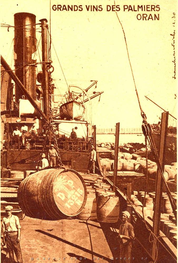 Oran- 031- travail sur les quais.jpg